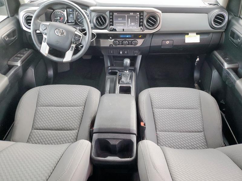 5TFAZ5CN2MX117364 - 2021 TOYOTA TACOMA DOUBLE CAB GRAY photo 8