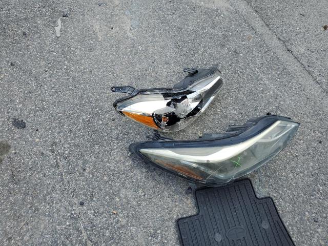 JF2GPABC3H8229116 - 2017 SUBARU CROSSTREK PREMIUM BEIGE photo 13