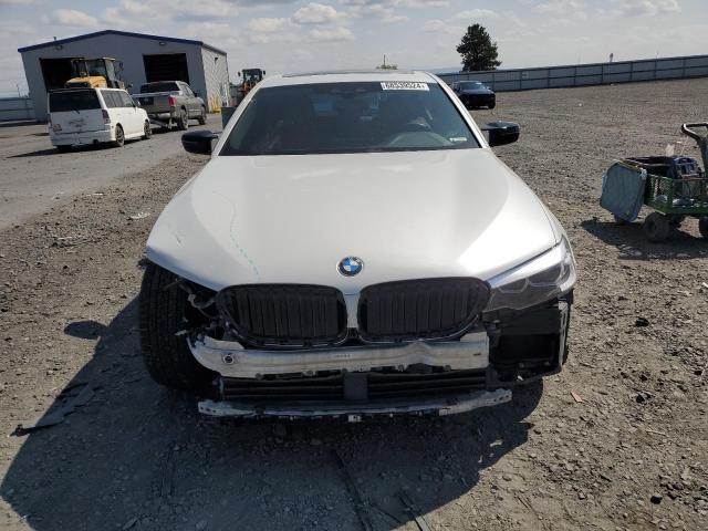 WBAJA7C5XKWW01818 - 2019 BMW 530 XI WHITE photo 5