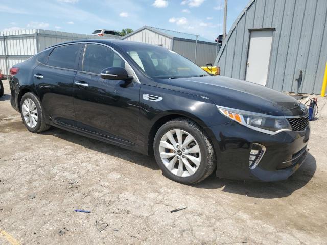 5XXGT4L32JG195263 - 2018 KIA OPTIMA LX BLACK photo 4