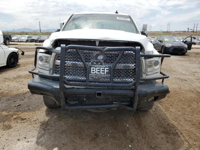 3C6UR5NL2JG107742 - 2018 RAM 2500 LARAMIE Blanc photo 5