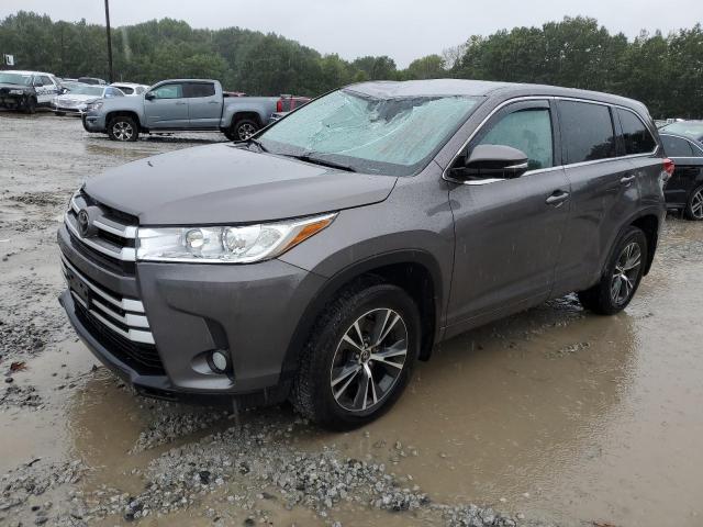 5TDBZRFH3JS802718 - 2018 TOYOTA HIGHLANDER LE GRAY photo 1