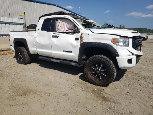 5TFRY5F10EX171553 - 2014 TOYOTA TUNDRA DOUBLE CAB SR WHITE photo 4