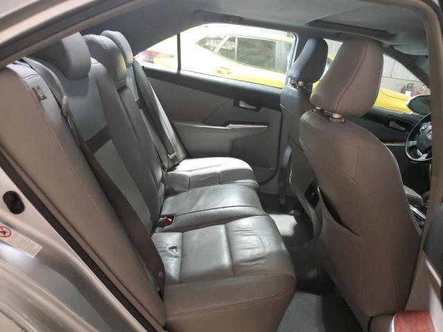 4T4BF1FKXCR217513 - 2012 TOYOTA CAMRY BASE SILVER photo 10