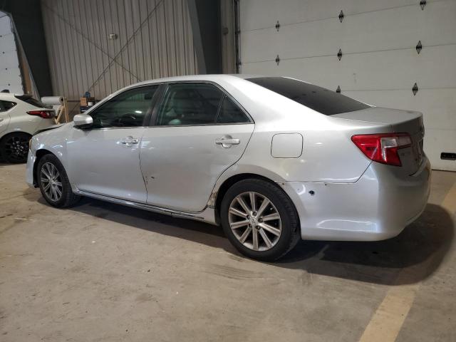 4T4BF1FKXCR217513 - 2012 TOYOTA CAMRY BASE SILVER photo 2