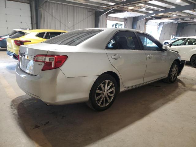 4T4BF1FKXCR217513 - 2012 TOYOTA CAMRY BASE SILVER photo 3