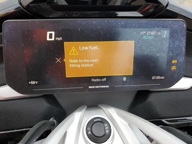 WB10F2309N6F42059 - 2022 BMW K1600 GT BLACK photo 8