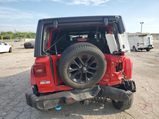 1C4JJXP61NW108376 - 2022 JEEP WRANGLER U SAHARA 4XE RED photo 6