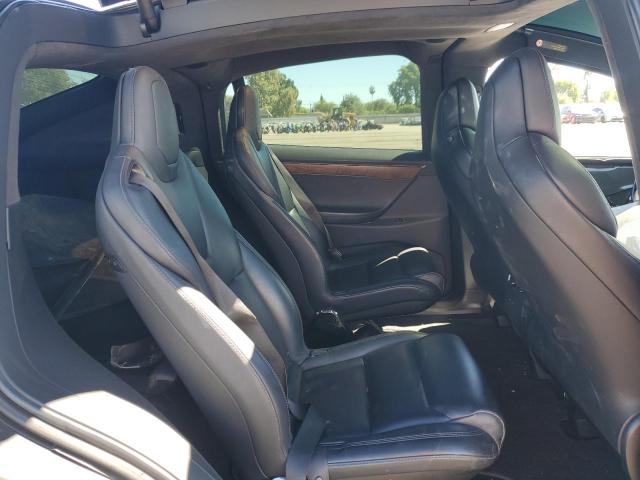 5YJXCBE22JF119103 - 2018 TESLA MODEL X ნაცრისფერი ფოტო 11