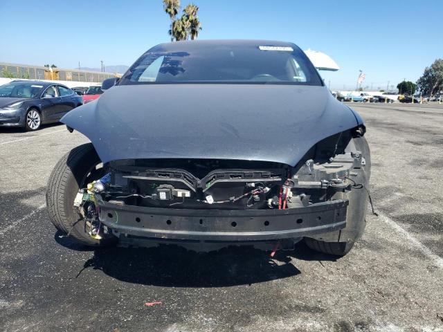 5YJXCBE22JF119103 - 2018 TESLA MODEL X ნაცრისფერი ფოტო 5