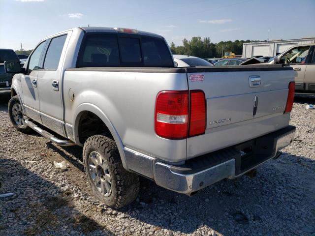 5LTPW18566FJ01369 - 2006 LINCOLN MARK LT SILVER photo 2