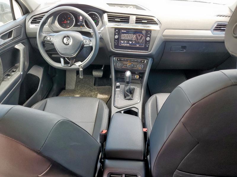 3VV3B7AX9LM157296 - 2020 VOLKSWAGEN TIGUAN SE SILVER photo 8