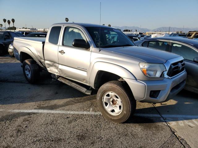 5TFTX4GN5FX043735 - 2015 TOYOTA TACOMA PRERUNNER ACCESS CAB SILVER photo 4