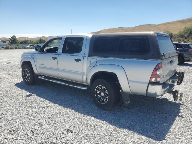 5TFLU4EN6DX063081 - 2013 TOYOTA TACOMA DOUBLE CAB 银色 照片 2