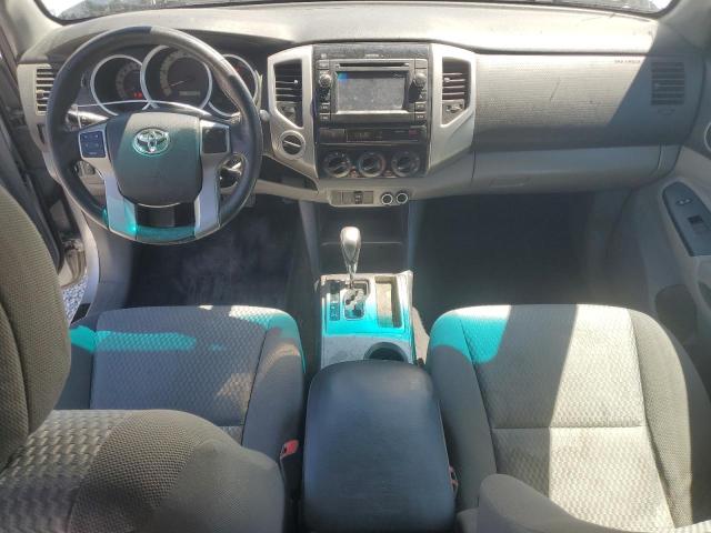 5TFLU4EN6DX063081 - 2013 TOYOTA TACOMA DOUBLE CAB 银色 照片 8