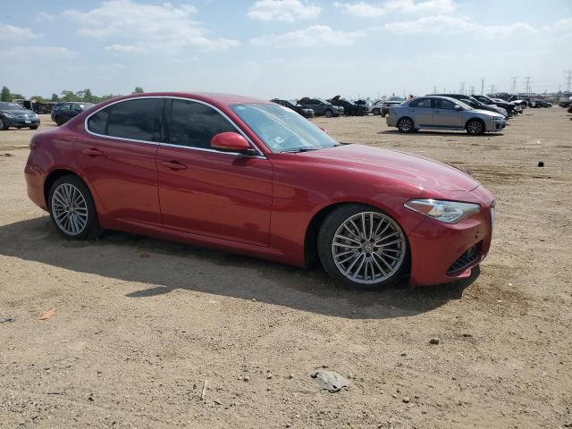 ZARFAECN7H7543060 - 2017 ALFA ROMEO GIULIA TI RED photo 4