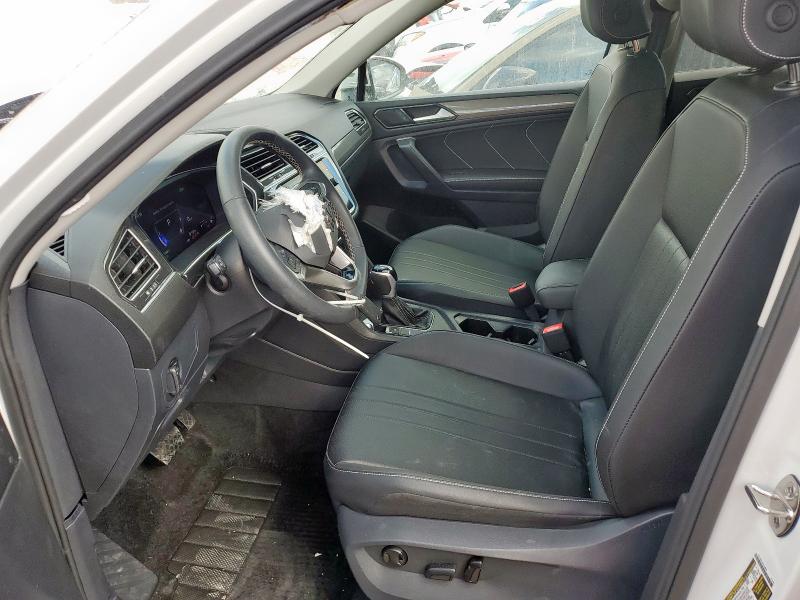 3VVNB7AX9RM012874 - 2024 VOLKSWAGEN TIGUAN SE WHITE photo 7