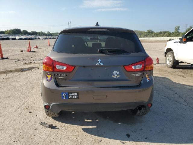 JA4AP3AU5HZ036142 - 2017 MITSUBISHI OUTLANDER ES 棕色 照片 6