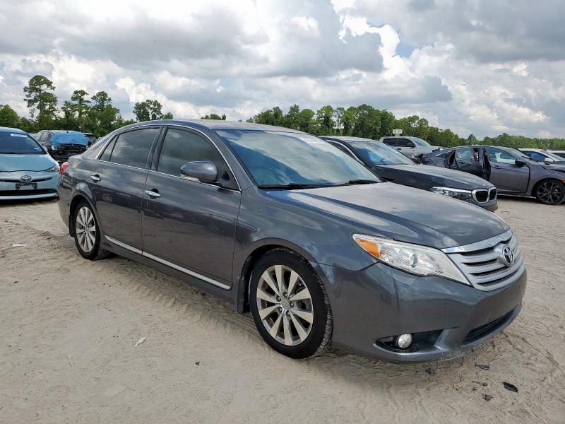 4T1BK3DB5CU462093 - 2012 TOYOTA AVALON BASE Grau Foto 4