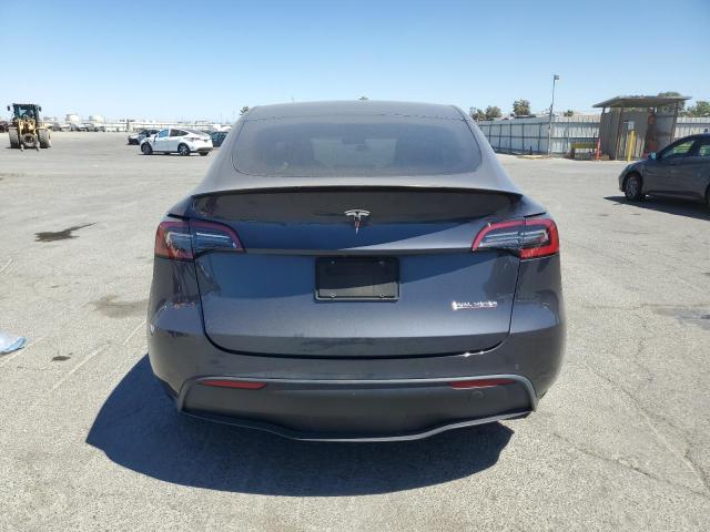 7SAYGDEF0NF346208 - 2022 TESLA MODEL Y GRAY photo 6