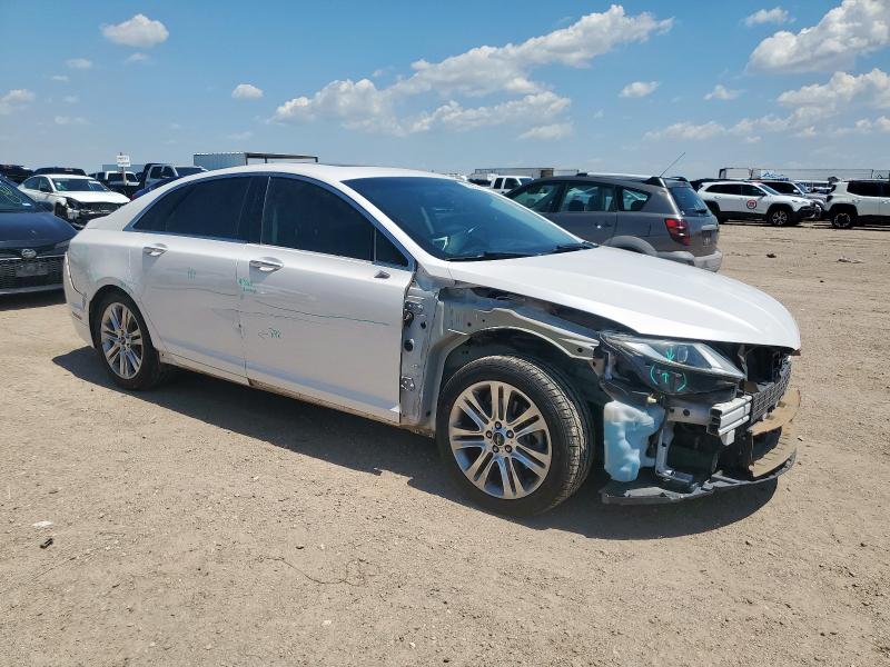 3LN6L2G98GR609604 - 2016 LINCOLN MKZ WHITE photo 4