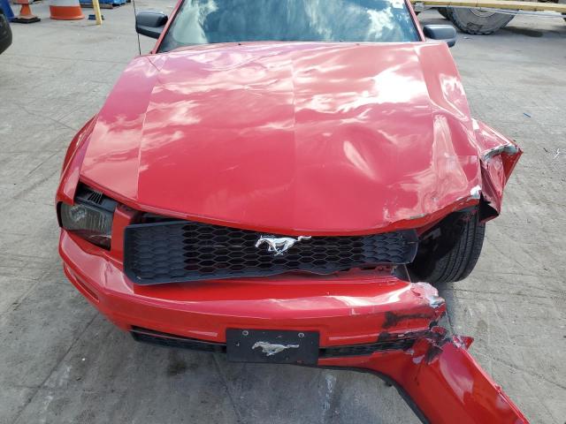 1ZVFT84NX75297942 - 2007 FORD MUSTANG RED photo 11