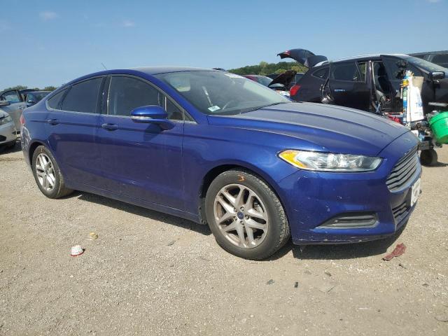 1FA6P0H7XG5128837 - 2016 FORD FUSION SE BLUE photo 4