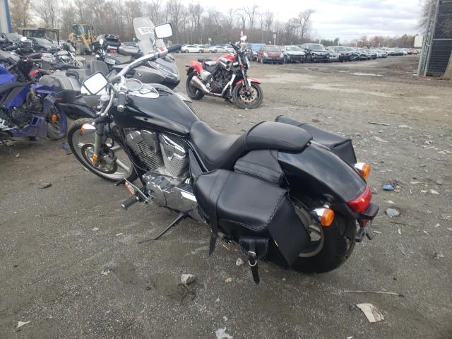 JH2SC6708AK000298 - 2010 HONDA VT1300 CS BLACK photo 3