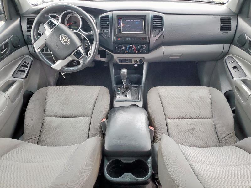 5TFJU4GN3CX022846 - 2012 TOYOTA TACOMA DOUBLE CAB PRERUNNER WHITE photo 8