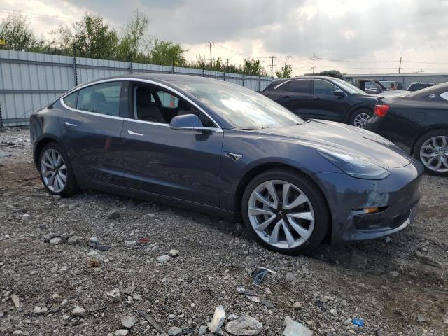 5YJ3E1EA9KF300775 - 2019 TESLA MODEL 3 GRAY photo 4