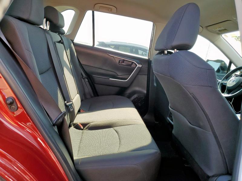 2T3H1RFV0NW230776 - 2022 TOYOTA RAV4 LE RED photo 11