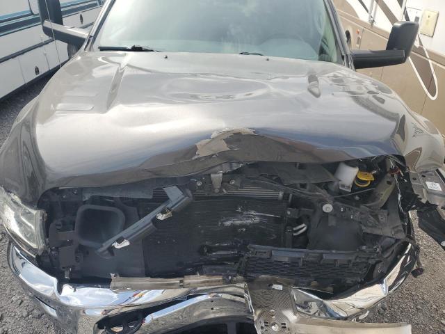 3C63RRHL1JG408307 - 2018 RAM 3500 SLT GRAY photo 11