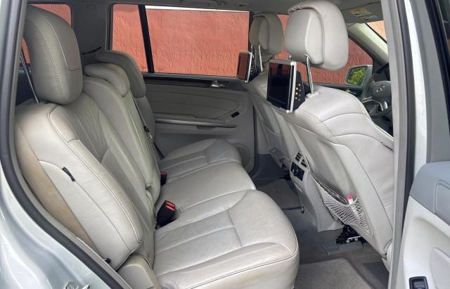 4JGBF7BE0BA662596 - 2011 MERCEDES-BENZ GL 450 4MATIC GRAY photo 6