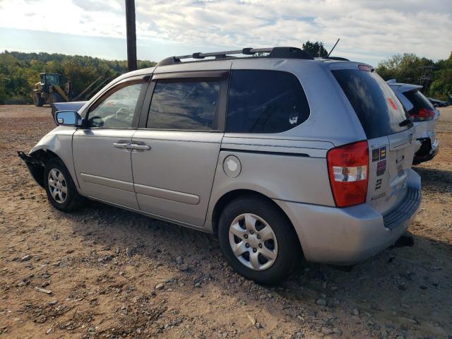 KNDMB133X86204062 - 2008 KIA SEDONA SILVER photo 2