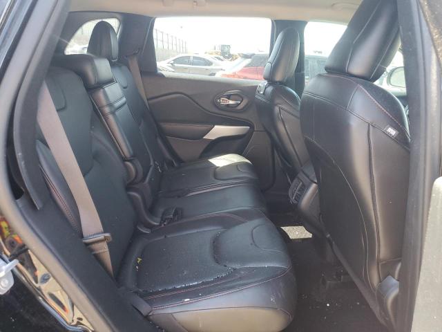 1C4PJMBX4JD532004 - 2018 JEEP CHEROKEE TRAILHAWK შავი ფოტო 11