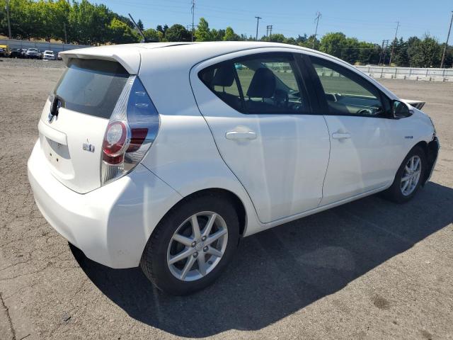 JTDKDTB33C1521427 - 2012 TOYOTA PRIUS C WHITE photo 3