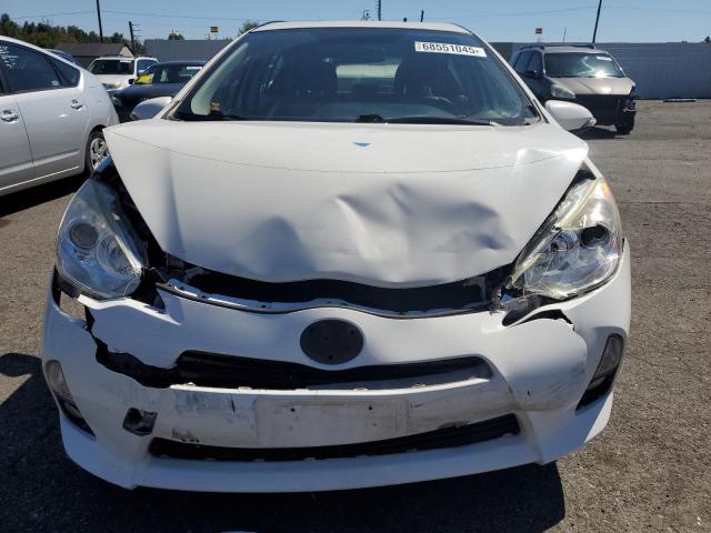 JTDKDTB33C1521427 - 2012 TOYOTA PRIUS C WHITE photo 5