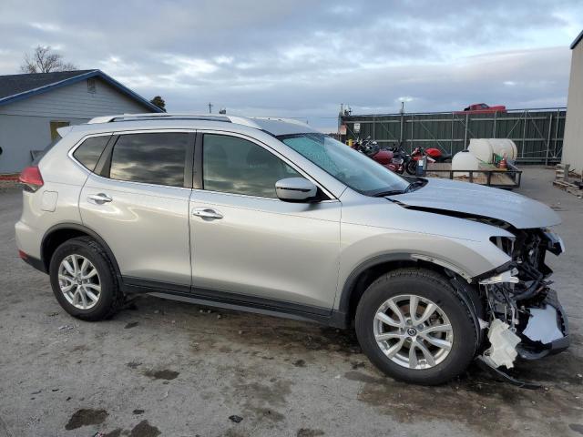 KNMAT2MV2HP608523 - 2017 NISSAN ROGUE S SILVER photo 4