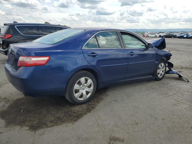 4T1BE46KX7U186588 - 2007 TOYOTA CAMRY CE BLUE photo 3