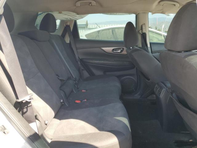 KNMAT2MT0GP601079 - 2016 NISSAN ROGUE S SILVER photo 11