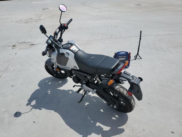 MLHJC9213P5105504 - 2023 HONDA GROM 125 GRAY photo 3