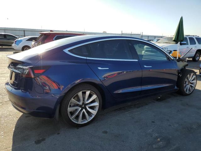 5YJ3E1EB5KF194138 - 2019 TESLA MODEL 3 Կապույտ լուսանկար 3