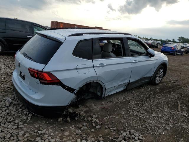 3VV1B7AX4JM071186 - 2018 VOLKSWAGEN TIGUAN S WHITE photo 3