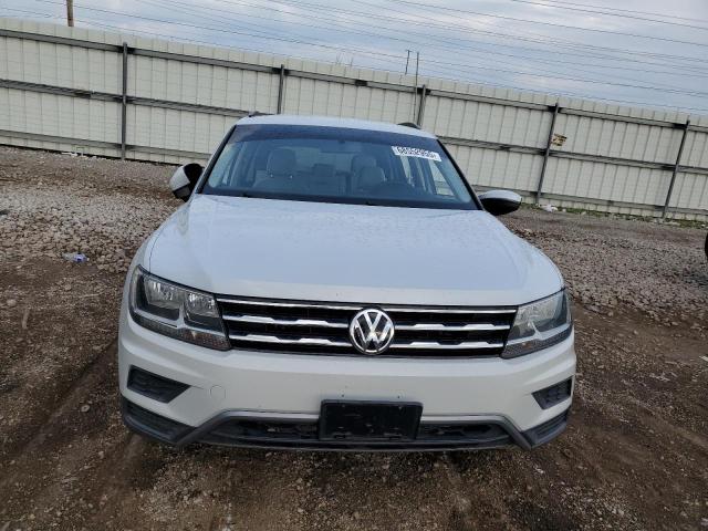 3VV1B7AX4JM071186 - 2018 VOLKSWAGEN TIGUAN S WHITE photo 5