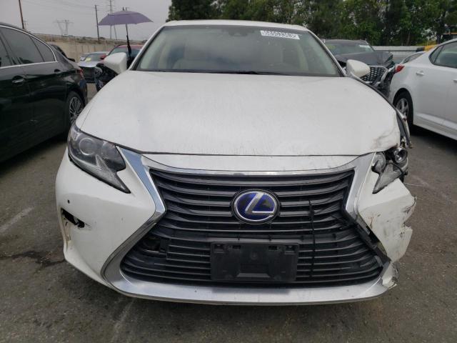 JTHBW1GG8G2127933 - 2016 LEXUS ES 300H WHITE photo 5