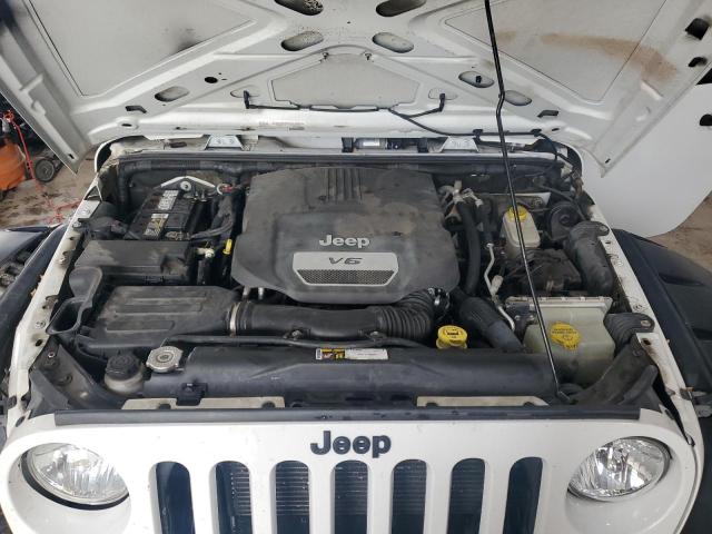 1C4BJWDG2GL136218 - 2016 JEEP WRANGLER U SPORT Blanco foto 12