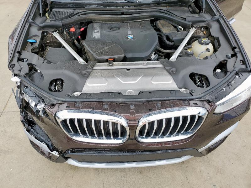 5UXTR7C54KLF23415 - 2019 BMW X3 SDRIVE30I 棕色 照片 11