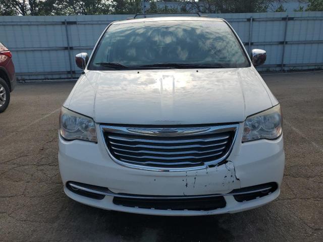 2C4RC1CG7DR662277 - 2013 CHRYSLER TOWN & COU TOURING L WHITE photo 5