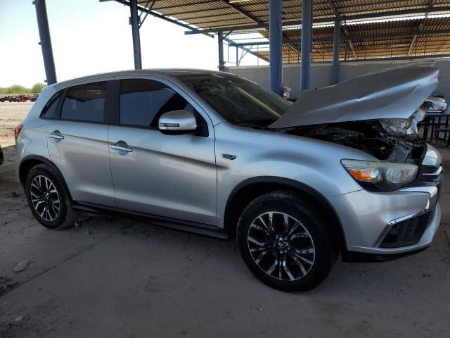 JA4AP3AU8KU017900 - 2019 MITSUBISHI OUTLANDER ES Gümüş foto 4