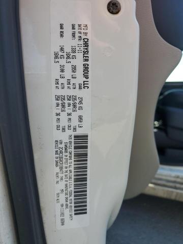 2C4RC1BG0CR188477 - 2012 CHRYSLER TOWN & COU TOURING WHITE photo 13